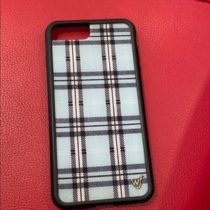 iPhone 7 Plus wildflower phone case